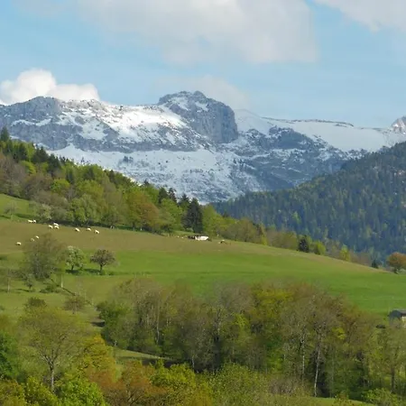 Les Perrelles 3*