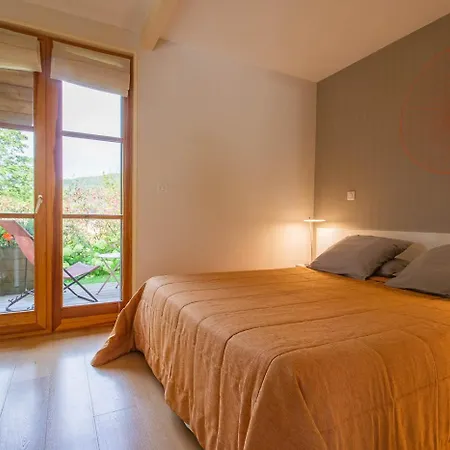 Bed and breakfast Les Perrelles 3*